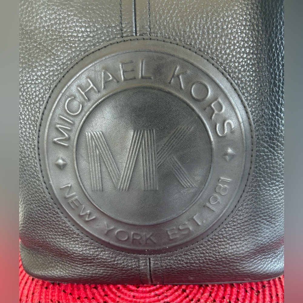 MICHAEL KORS PEBBLED LEATHER  FULTON SPORT CROSSBODY MESSENGER BAG. PRISTINE! - Picture 4 of 13